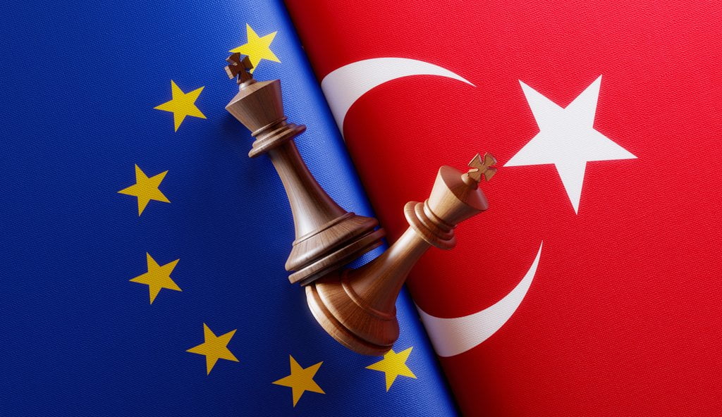 Η Άγκυρα υποσκάπτει την ΕΕ: Σκάνδαλο τουρκικών διαβατηρίων με Ρώσους ολιγάρχες, τρομοκρατία και ξέπλυμα χρήματος