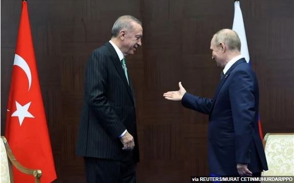 Το «πινγκ πονγκ» του Ερντογάν με τον Πούτιν