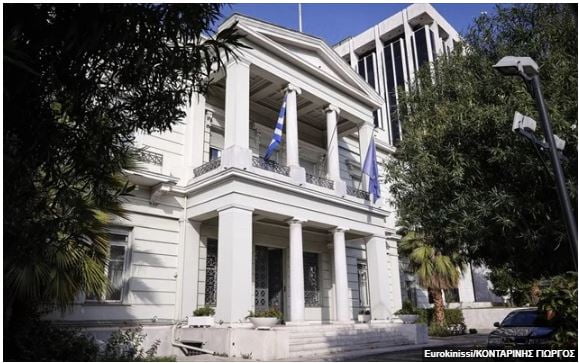Μπαράζ διπλωματικών κινήσεων της Αθήνας κατά της συμφωνίας Τουρκίας – Λιβύης