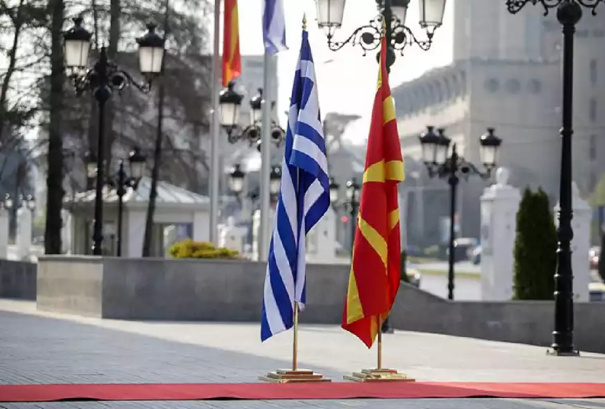 Το έγκλημα της συμφωνίας των Πρεσπών συνεχίζεται! Εγκρίθηκε «Κέντρο Μακεδονικής Γλώσσας» στην Φλώρινα: Ευχαριστίες Ζάεφ σε Τσίπρα – Μητσοτάκη