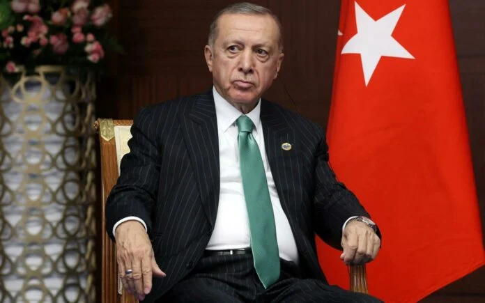 Ο Ερντογάν προσπαθεί να πείσει τον Πούτιν να διαπράξουν μαζί το έγκλημα εναντίον των Κούρδων στη Συρία