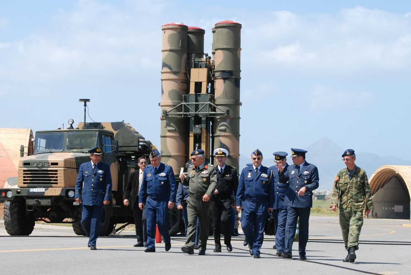 Σεργκέι Λαβρόφ: Η Ελλάδα μας διαβεβαίωσε ότι γνωρίζει τις υποχρεώσεις της για τους S-300