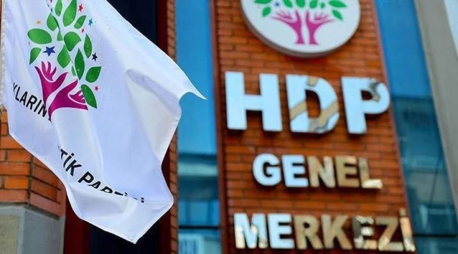 ΝΑΤΟ και Ε.Ε. καλούνται να πάρουν θέση: Ρατσιστική απαγόρευση στο φιλοκουρδικό HDP – Δεσμεύουν τους λογαριασμούς του