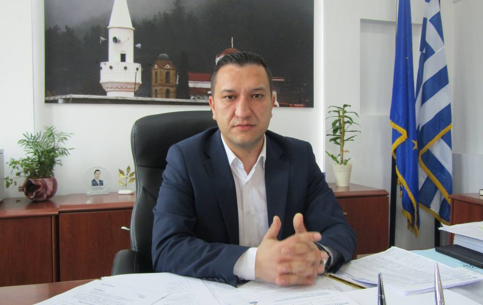 Ο γνωστός για τη σχέση του με την Άγκυρα, δήμαρχος Ιάσμου, προτείνει συνδιοργάνωση του Μουντιάλ 2030 από Ελλάδα, Τουρκία και Βουλγαρία – Τί αγνοεί ο φιλότουρκος Οντέρ Μουμίν;