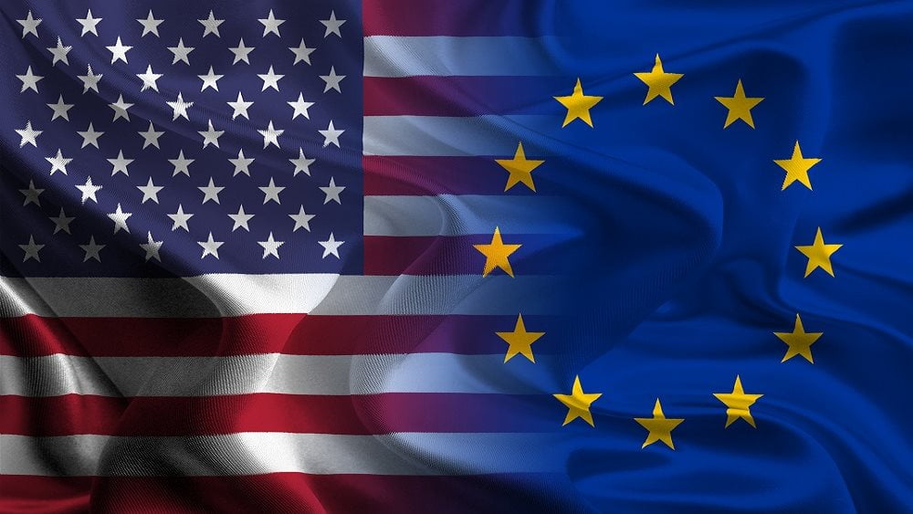 Bloomberg: Η Ευρώπη διακινδυνεύει μια νέα εποχή προστατευτισμού συμμετέχοντας στην κούρσα επιδοτήσεων των ΗΠΑ