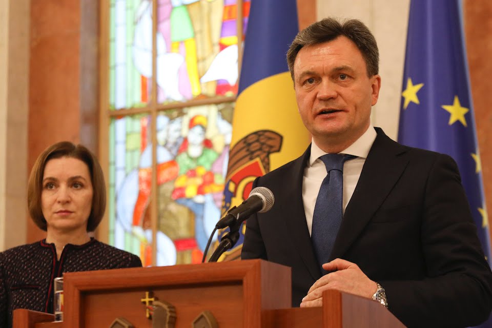 Κρίση στη Μολδαβία! Παραίτηση πρωθυπουργού – Αναλαμβάνει ο φιλοευρωπαίος Ντορίν Ρετσεάν – Κατηγορίες από Κίεβο