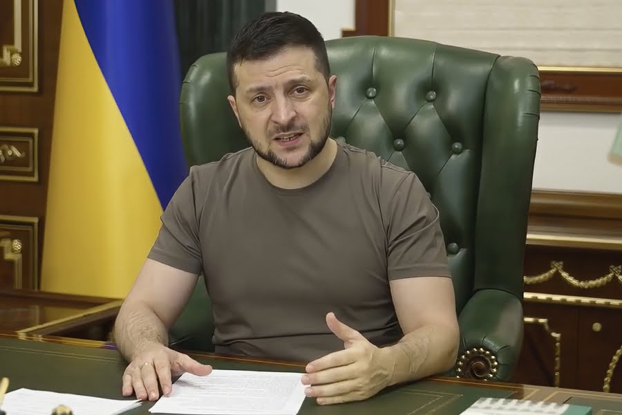 Ζελένσκι στη Διάσκεψη του Μονάχου: Στείλτε γρήγορα τα όπλα – Εξαρτώνται οι ζωές των Ουκρανών