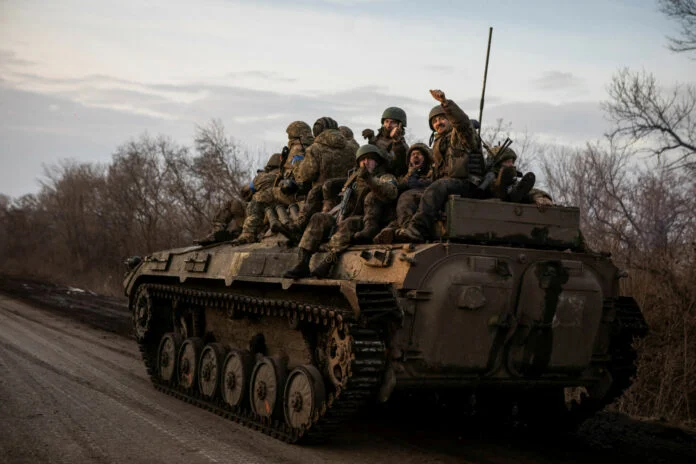 Πόλεμος: Η Κίνα καλεί Ουκρανία και Ρωσία σε ειρηνευτικές διαπραγματεύσεις
