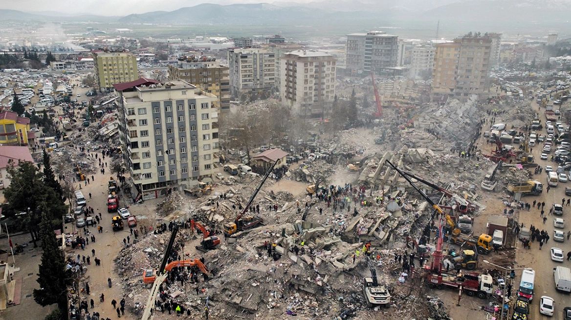 Σεισμός στην Τουρκία: Οι νεκροί θα ξεπεράσουν τους 50.000 εκτιμά ο Λέκκας