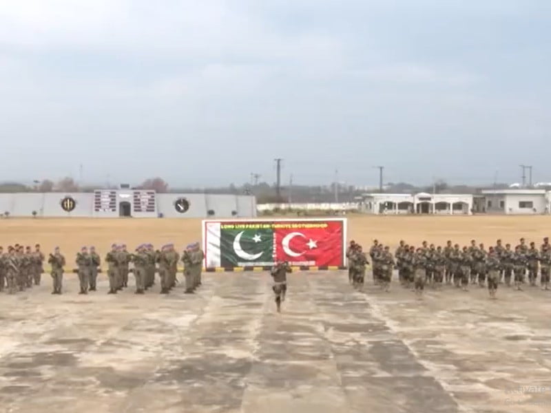 Κοινές στρατιωτικές ασκήσεις Τουρκίας με Πακιστάν! Οι στρατιωτικοί δεσμοί των δύο χωρών πρέπει να προβληματίζουν την Ελλάδα (ΒΙΝΤΕΟ)