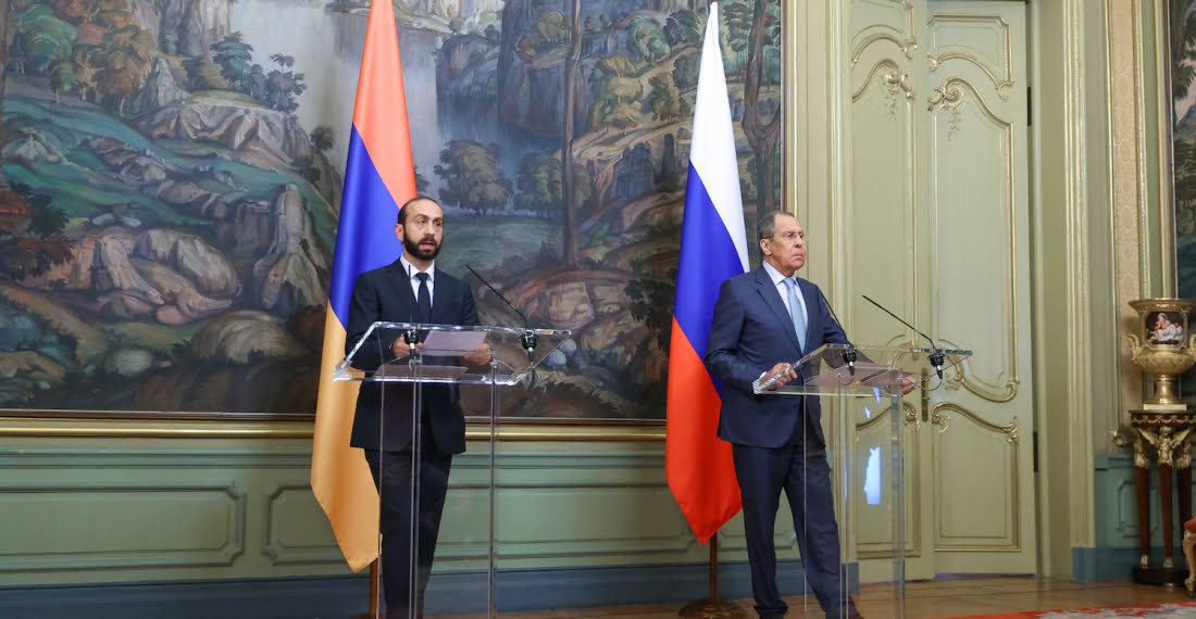 Ο ΥΠΕΞ της Αρμενίας επαναλαμβάνει την ανάγκη αποστολής της διεθνούς αποστολής στο διάδρομο του Λατσίν