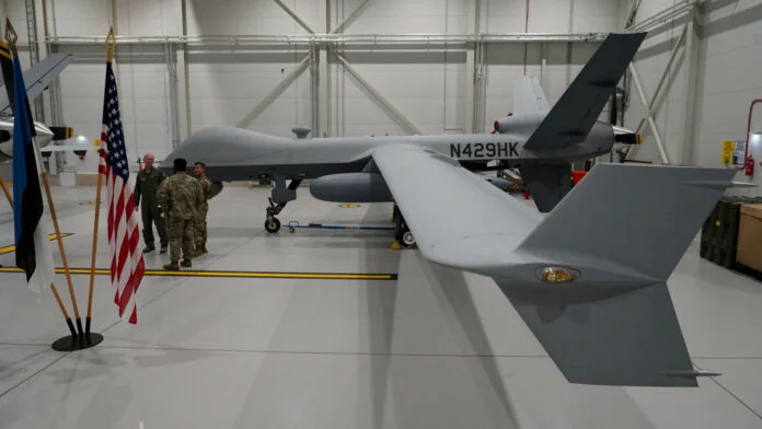 «Αγώνας» ΗΠΑ και Ρωσίας για την ανάκτηση του drone που κατέπεσε στον Εύξεινο Πόντο