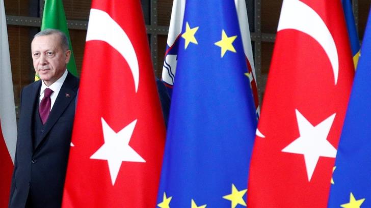 Η Ευρωπαϊκή Τράπεζα Επενδύσεων παρακάμπτει τις κυρώσεις κατά της Τουρκίας, λόγω σεισμών