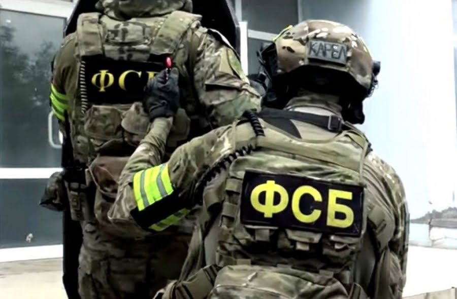 Νέα ένταση ΗΠΑ – Ρωσίας: Συνελήφθη ο ανταποκριτής της WSJ, Evan Gershkovich για κατασκοπεία