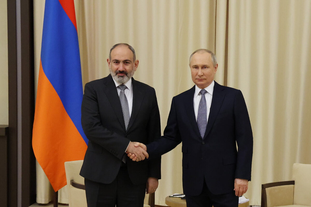 WSJ: “Ανησυχία στην Ουάσινγκτον!” Φόβοι κατάληψης της Αρμενίας από το Αζερμπαϊτζάν με τις πλάτες της Τουρκίας και τη συνενοχή της Ρωσίας