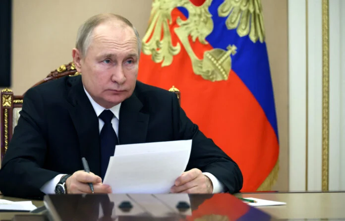 Ρωσικό Προεδρικό Διάταγμα: Όποιος δεν παίρνει ρωσική υπηκότητα στις προσαρτηθείσες περιοχές, θα θεωρείται αλλοδαπός