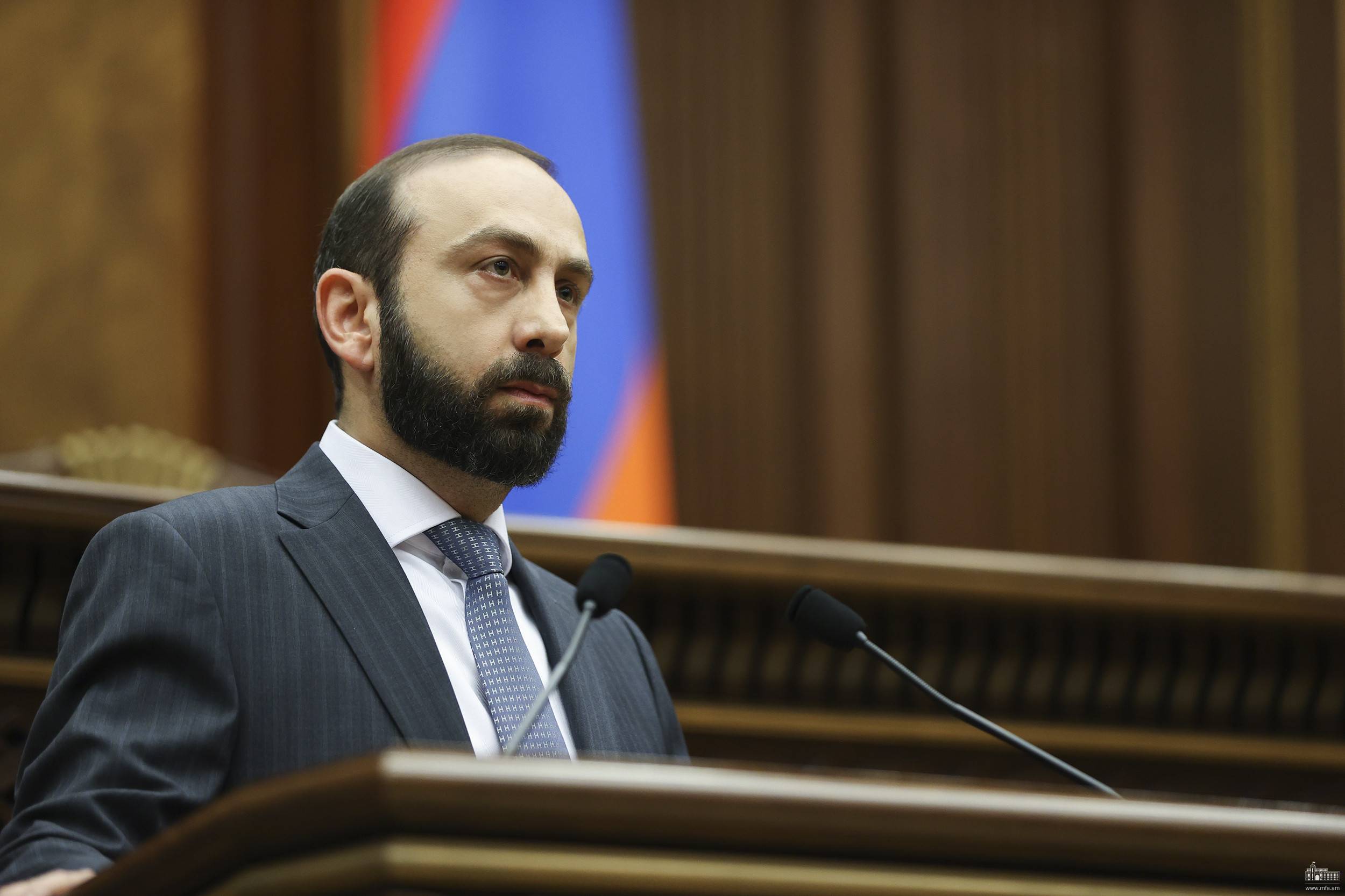 Ο Αρμένιος Υπουργός Εξωτερικών απαντά σε καίριες ερωτήσεις για τη διαδικασία επίτευξης ειρηνευτικής συμφωνίας με το Αζερμπαϊτζάν
