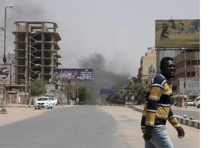 Παίκτες και πιόνια πίσω από το χάος στο Σουδάν