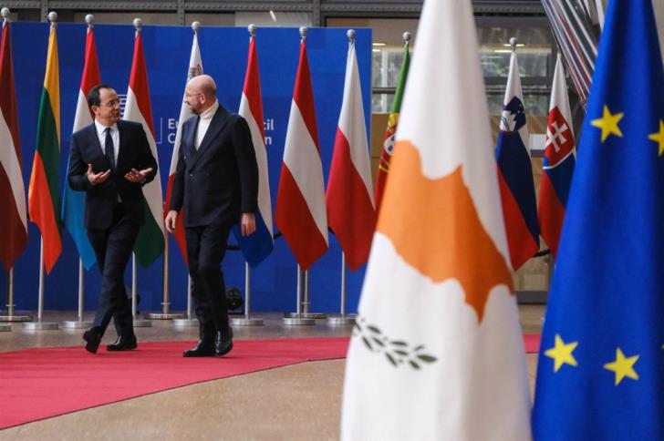 Ελπίζει σε Παρίσι ο Πρόεδρος Χριστοδουλίδης για εμπλοκή της ΕΕ στο Κυπριακό
