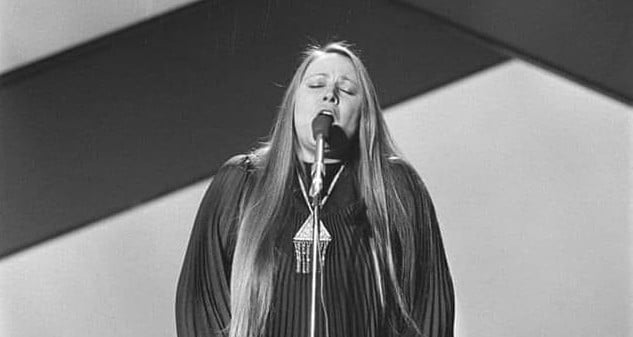 Eurovision 1976: H ηρωική συμμετοχή – διαμαρτυρία της Ελλάδας με τη Μαρίζα Κωχ που έγινε στη Χάγη