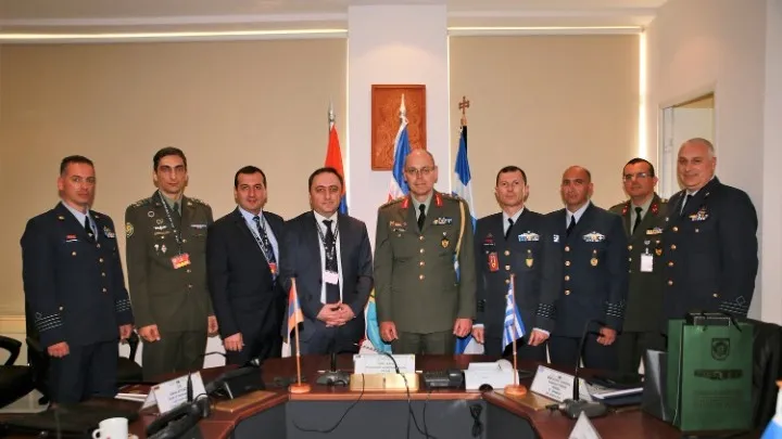Υπογραφή «προγράμματος στρατιωτικής συνεργασίας Ελλάδας – Αρμενίας» για το 2023