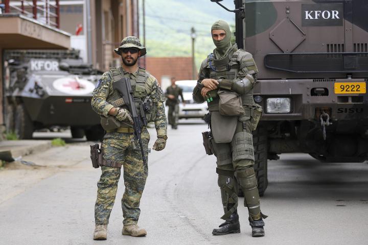 ΗΠΑ: Σε καθεστώς άτυπων κυρώσεων η Πρίστινα λόγω της αστυνομικής επέμβασης στο βόρειο Κόσοβο