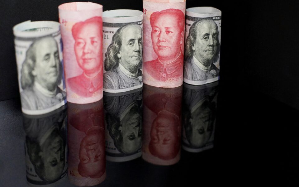 Η Κίνα ενισχύει το γουάν, αλλά δεν θέλει να εκθρονίσει το δολάριο