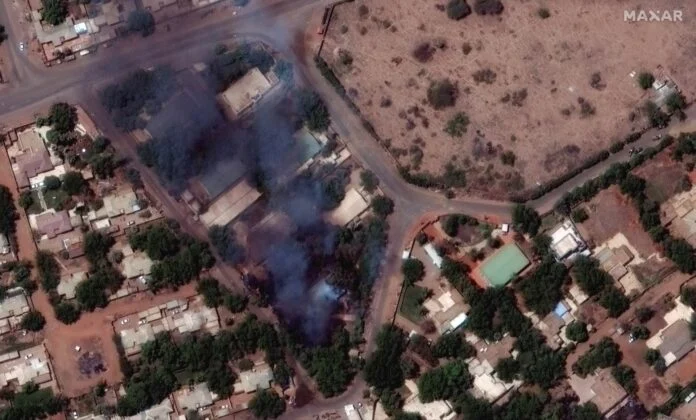 Σουδάν: Νέες μάχες στο Χαρτούμ παρά την εκεχειρία