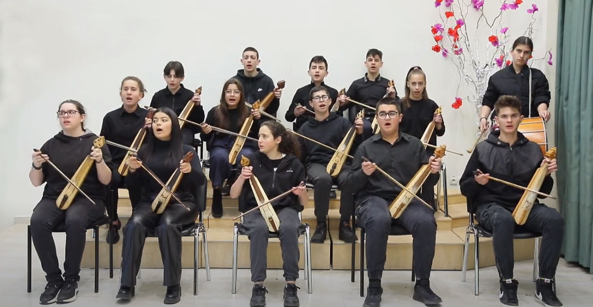 Σύνολο Ποντιακής Λύρας “Αϊτέντς επεριπέτανεν” από το Μουσικό Σχολείο Καστοριάς