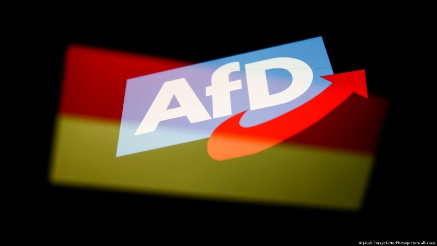 Γερμανία: Το μεταναστευτικό καθιστά το “εναλλακτικό” AfD δεύτερη δύναμη στη Γερμανία