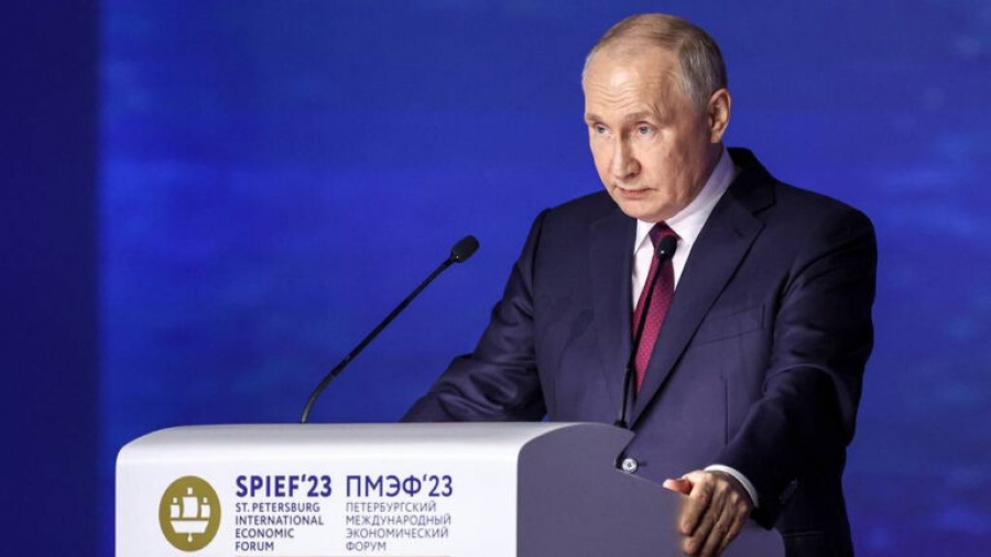 Πούτιν σε Φόρουμ Αγ. Πετρούπολης: Putin στο SPIEF: Η Ρωσία έχει τόσα πυρηνικά, όσα όλο το ΝΑΤΟ – Ουκρανία, Δύση ας αλλάξουν… μονοπάτι