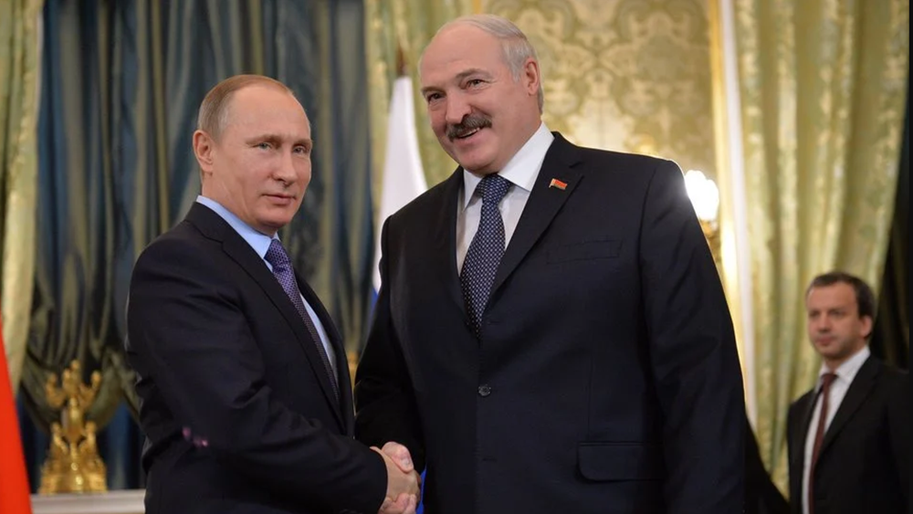 “Ευγνώμων” ο Πούτιν στον Λουκασένκο για τον διαμεσολαβητικό του ρόλο του