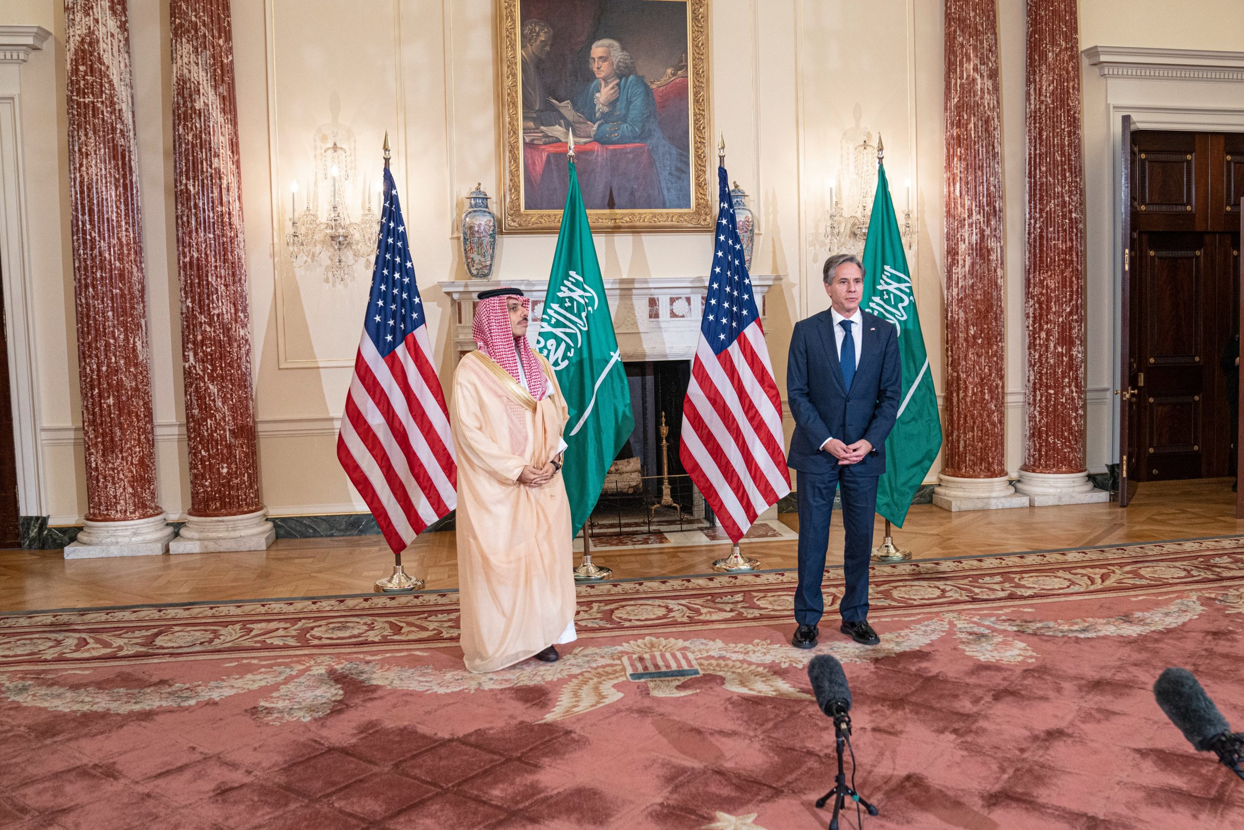 Μπλίνκεν σε Σ. Αραβία: Δεν ζητάμε να επιλέξετε μεταξύ ΗΠΑ και Κίνας
