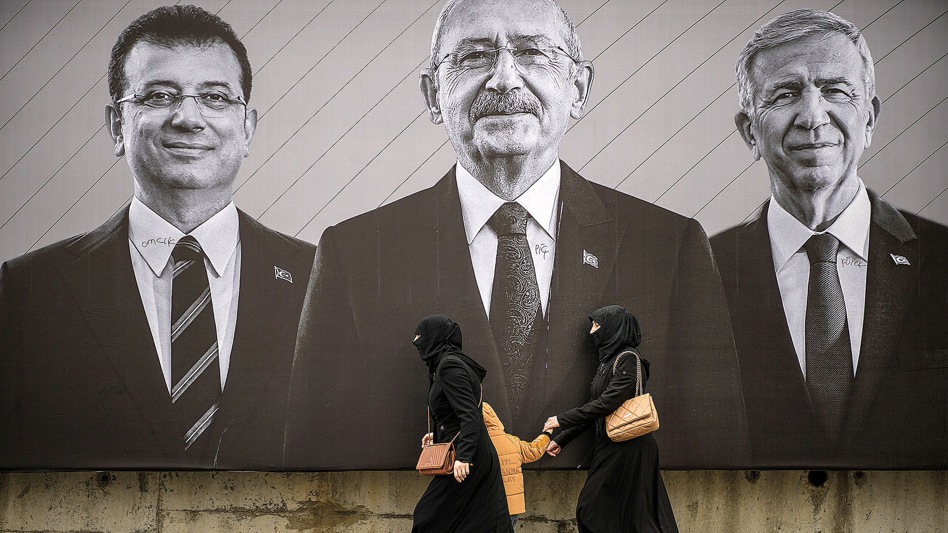 Τουρκία – Ιμάμογλου: Γιατί έχασε το CHP, γιατί κέρδισε ο Ερντογάν