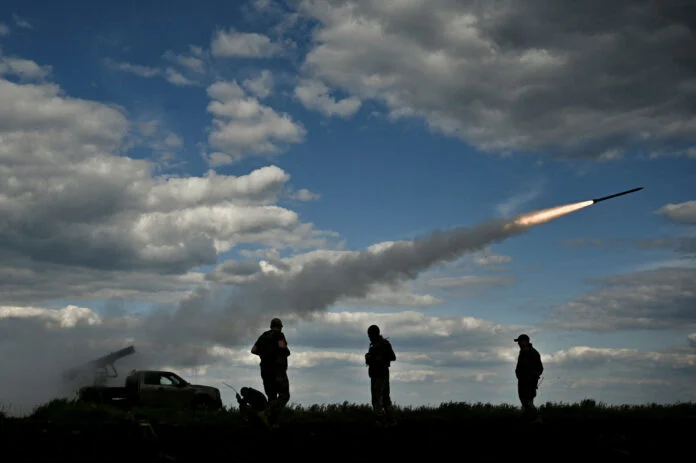 Ουκρανία: Μπαράζ ρωσικών πυραύλων σε πόλεις