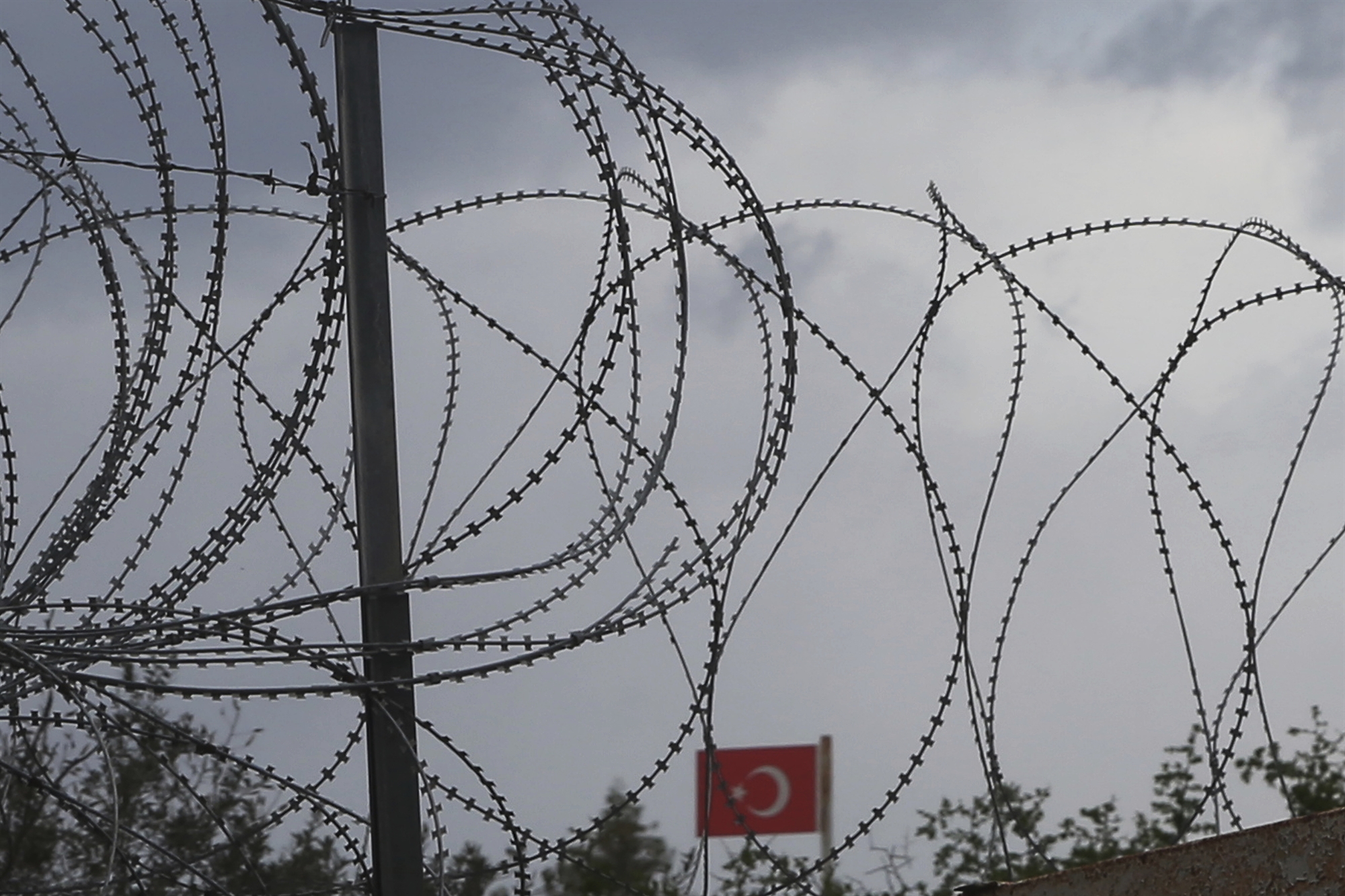 Μάικλ Ρούμπιν: Η Ευρώπη μπορεί να στριμώξει τον Ερντογάν