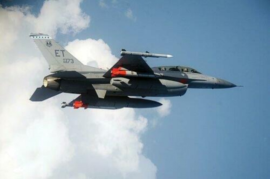 Οι ΗΠΑ δίνουν πιο γρήγορα τα F-16 στην Ουκρανία – Παράδοση πριν το τέλος του έτους