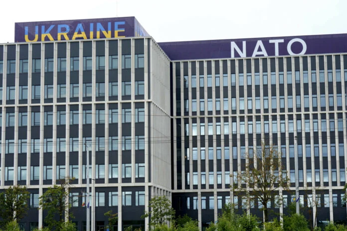 Οι ΗΠΑ θα «στείλουν θετικό μήνυμα» για την ένταξη της Ουκρανίας στο ΝΑΤΟ