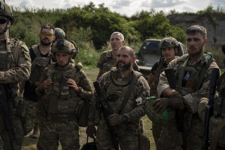 Ουκρανία: Εκστρατεία υπέρ της κατάταξης στο στρατό ξεκινά το ΥΠΑΜ
