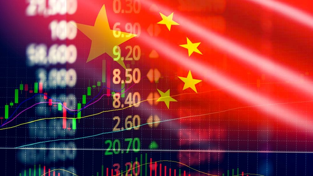 Τι συμβαίνει στην οικονομία της Κίνας; Γιατί τα funds εγκαταλείπουν τις κινεζικές μετοχές;