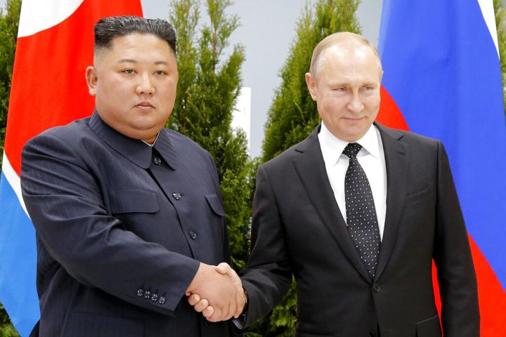 Τι σημαίνει ενδεχόμενη συμφωνία Κιμ-Πούτιν