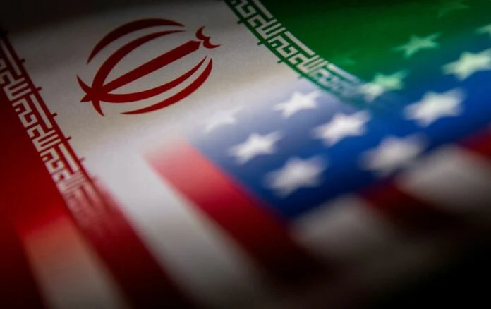 ΗΠΑ: Δεν αίρονται οι κυρώσεις σε βάρος του Ιράν