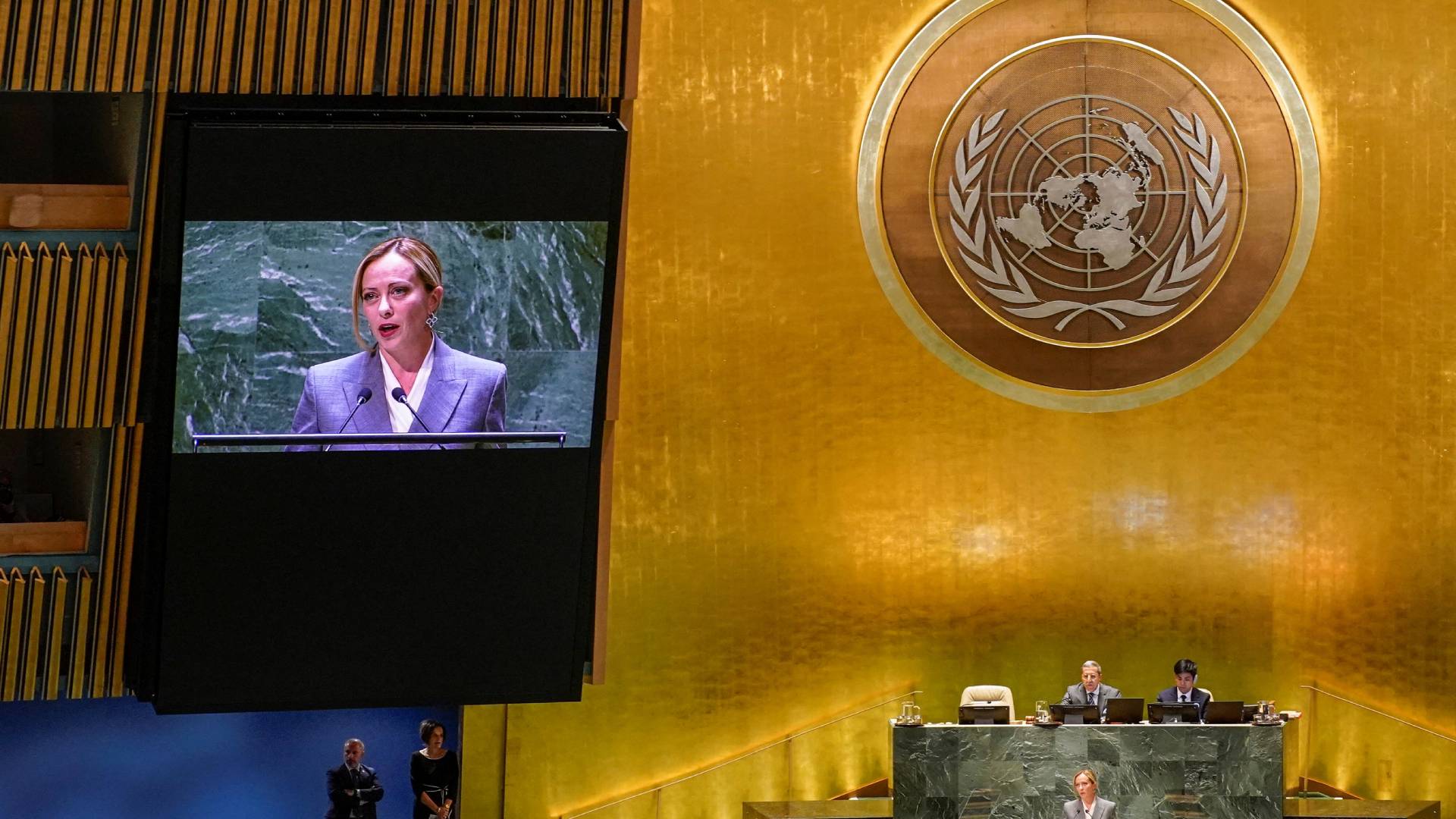 Τζόρτζι Μελόνι από το βήμα της Γ.Σ. του ΟΗΕ: Να καταπολεμηθεί η μάστιγα των διακινητών