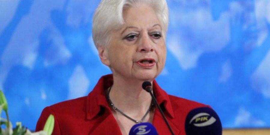 Ελένη Θεοχάρους: Συμπάσχω με τον λαό του Αρτσάχ! Καταδικάζω Πασινιάν και την υποκριτική στάση της παγκόσμιας κοινότητας