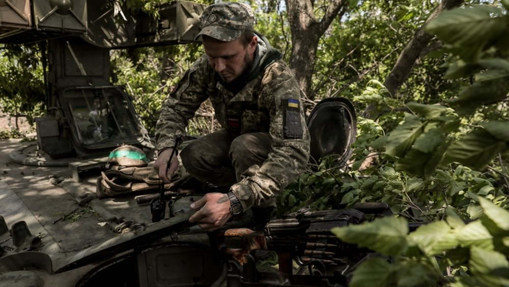 Ουκρανία: Ζητά περισσότερα οπλικά συστήματα για να πετύχει η αντεπίθεση