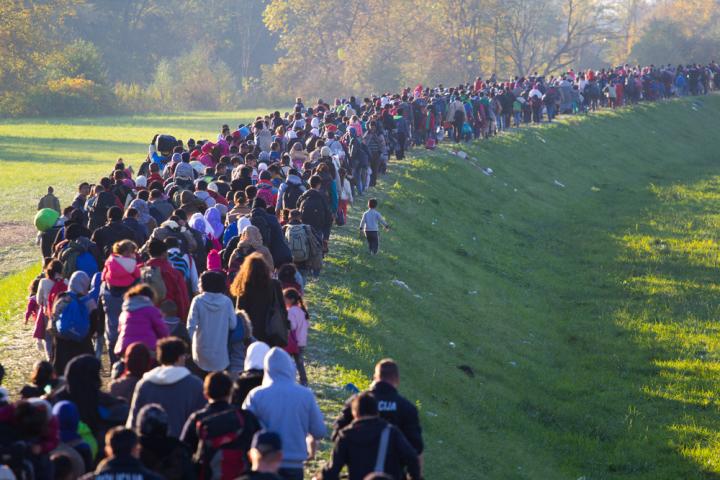 Η ΕΕ αναζητά στρατηγική σε μεταναστευτικό