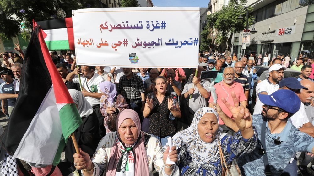 Διαδηλώσεις σε Δ. Όχθη και Ιορδανία για τη Γάζα