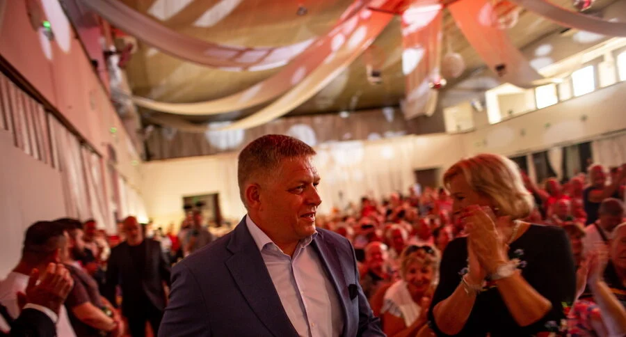 Εκλογές στη Σλοβακία: Πρώτο κόμμα το Smer-SD, του φιλορώσου Ρόμπερτ Φίτσο