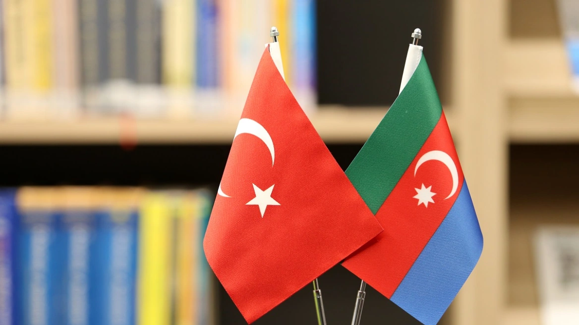 Anadolu: Το Αζερμπαϊτζάν αρνήθηκε να συμμετάσχει στη σύνοδο της Γρανάδας μετά την απόρριψη συμμετοχής της Τουρκίας