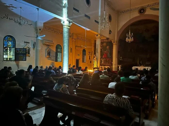 Γάζα: Βομβαρδίστηκε η εκκλησία του Αγίου Πορφύριου- « Έχουμε νεκρούς» λέει ο Αρχιεπίσκοπος Αλέξιος